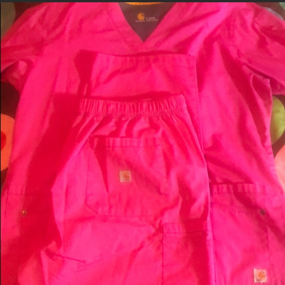 Carhartt scrubs size large